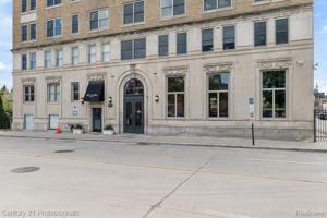 featured image of 2915 John R St