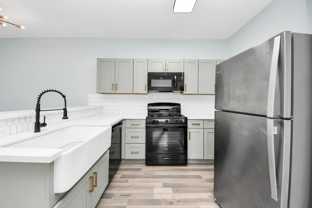 7502 Sandle St - Photo 1 of 1