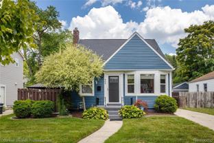 909 Hoffman Ave - Photo 1 of 1