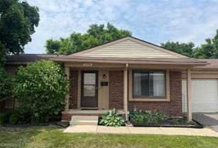 2924 Roundtree Dr - Photo 1 of 1