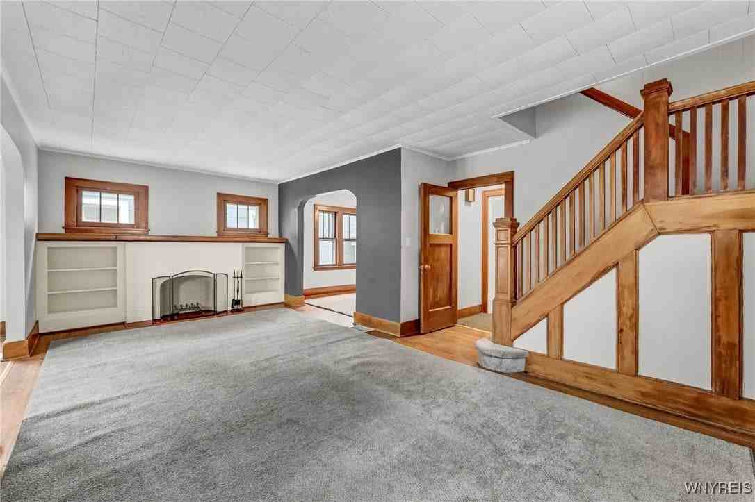 355 S Ogden St - Photo 2 of 39