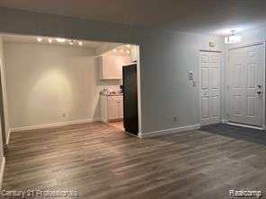 2375 Walton Blvd - Photo 6 of 22