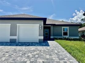 21 Columbia Ln #B - Photo 1 of 1