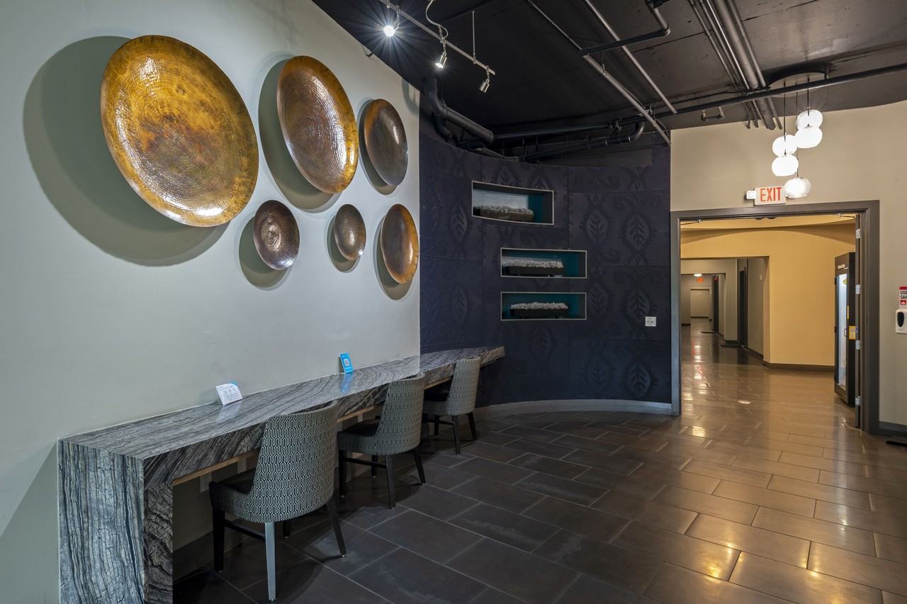 Elan Med Center - Photo 2 of 29