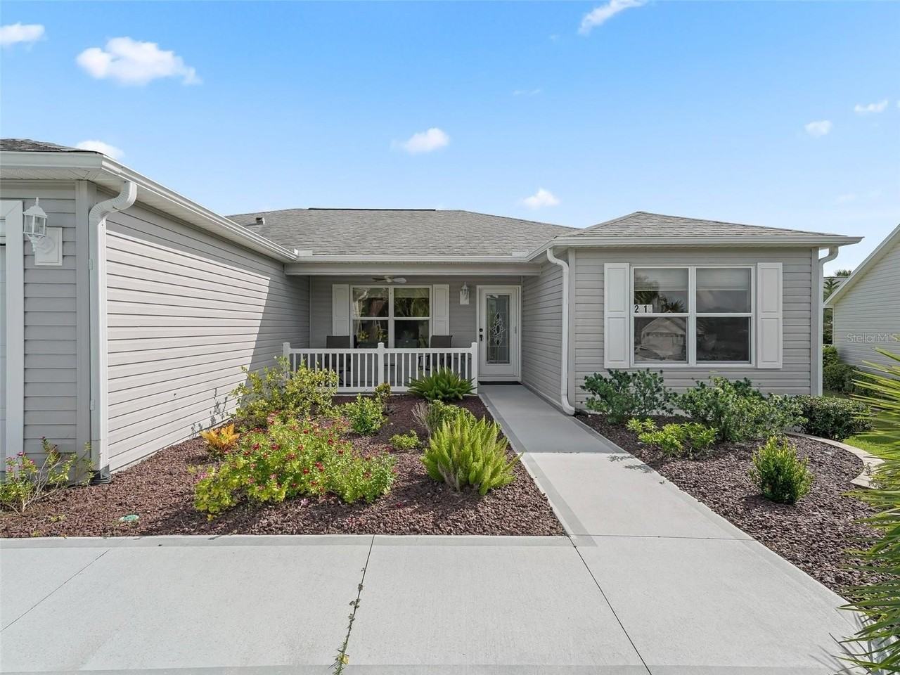 2613 Dunbar Ave - Photo 2 of 25