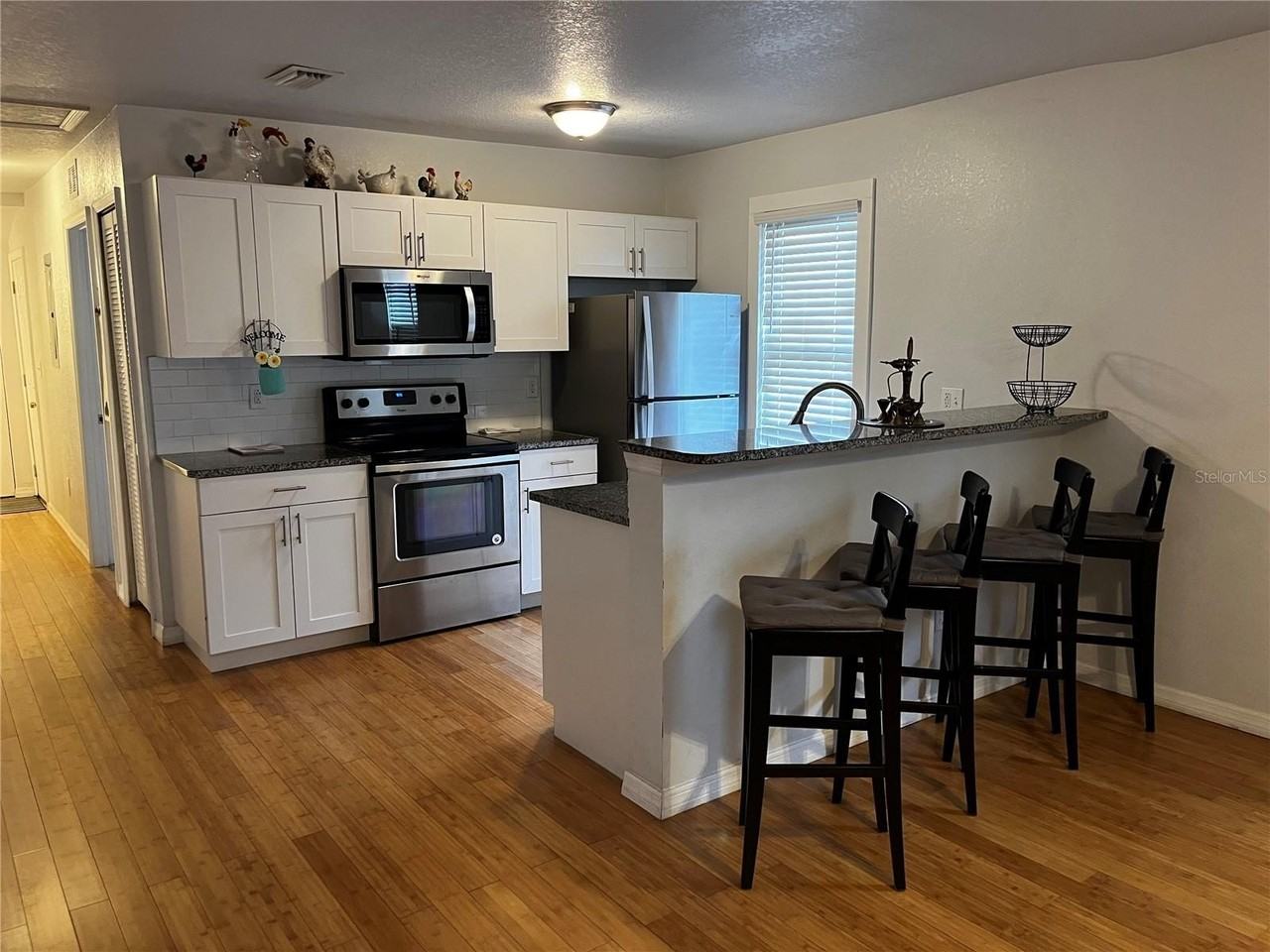 2320 E 12th Ave - Photo 5 of 18