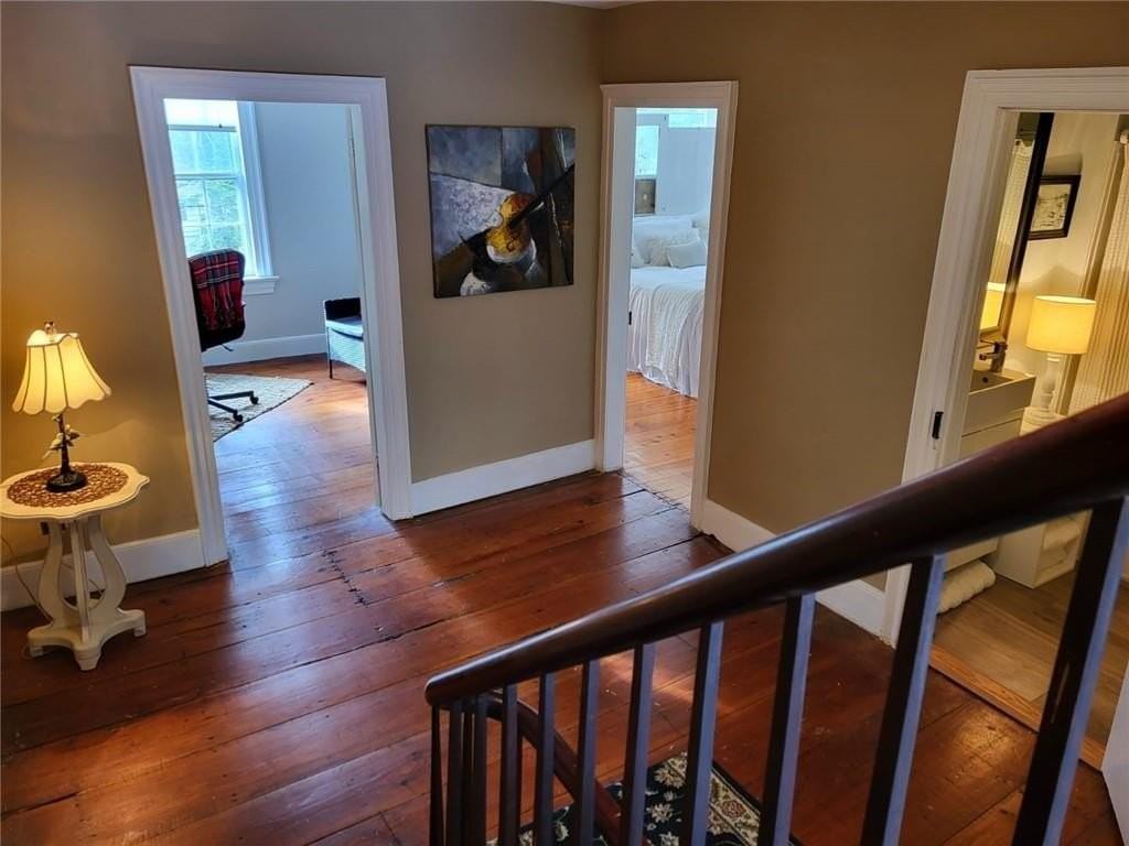 126 West St - Photo 5 of 27