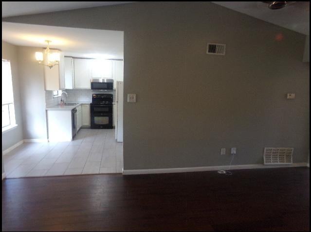 45 Point West Cir - Photo 5 of 10