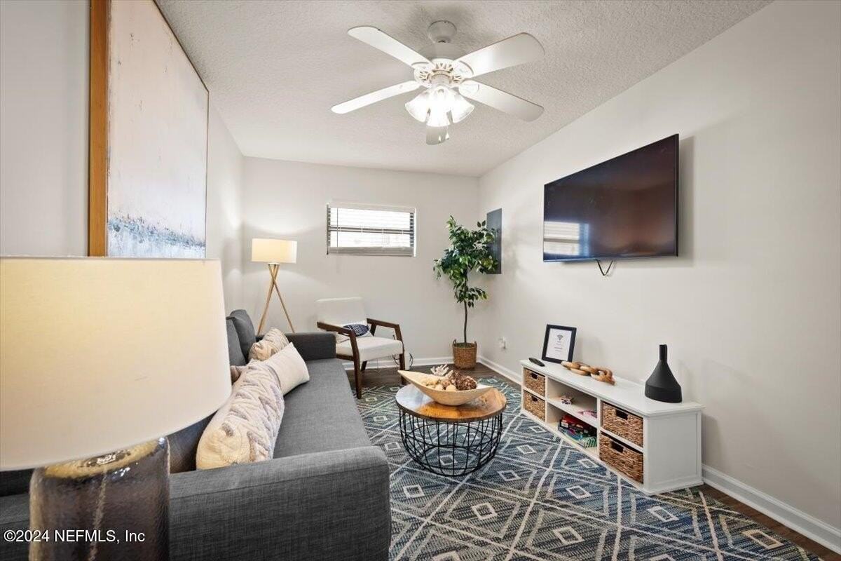 1205 2nd St S Unit 1205 #1205 - Photo 3 of 49