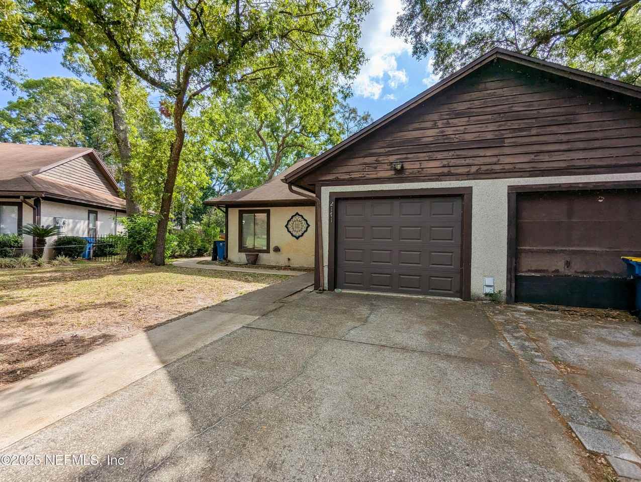 2171 Derringer Cir E - Photo 6 of 35