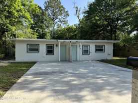 2829 W 6th St - Photo 1 of 1