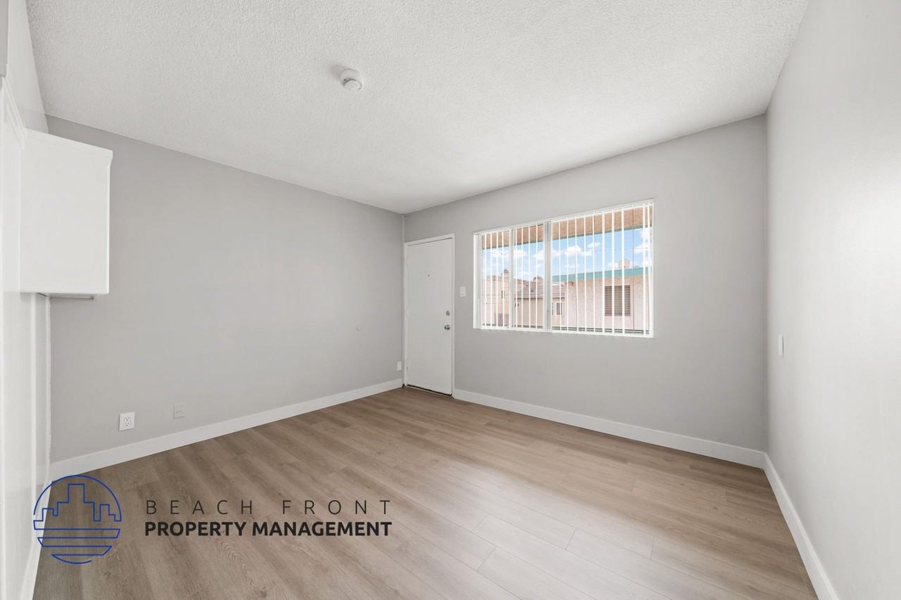 12318 Birch Ave. - Photo 6 of 17