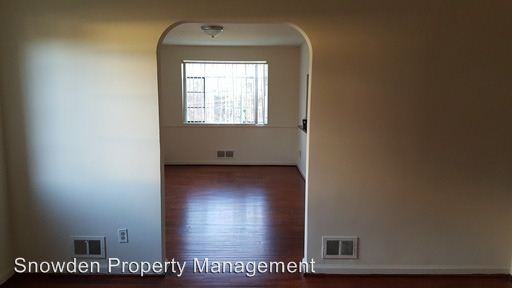 1103 Cooks Ln - Photo 2 of 3