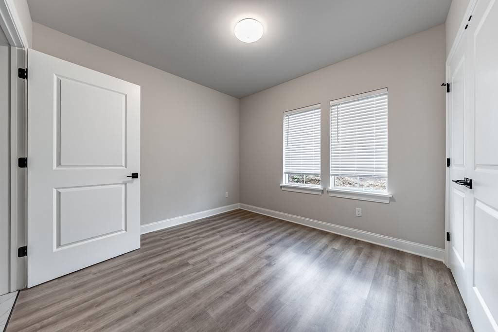 30 Excelsior Ave #FLAT - Photo 2 of 13