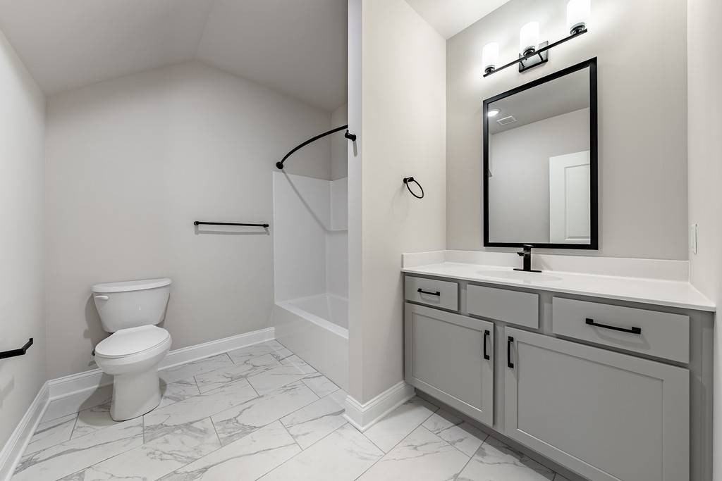 30 Excelsior Ave #FLAT - Photo 4 of 13