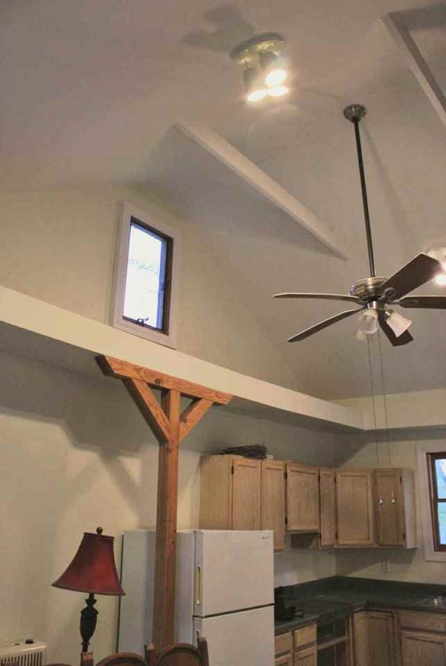 300 300 Budd Rd-Cottage - Photo 2 of 6