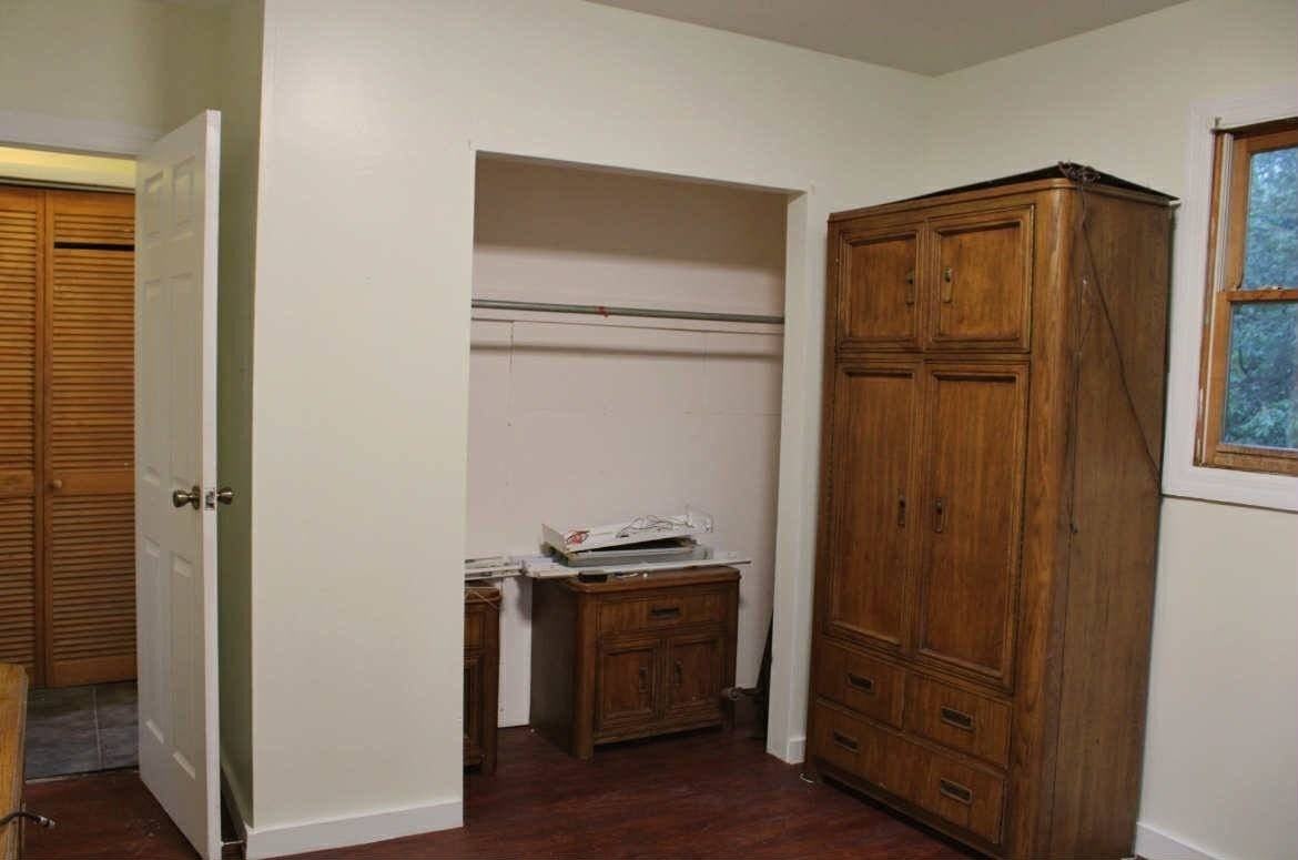 300 300 Budd Rd-Cottage - Photo 6 of 6