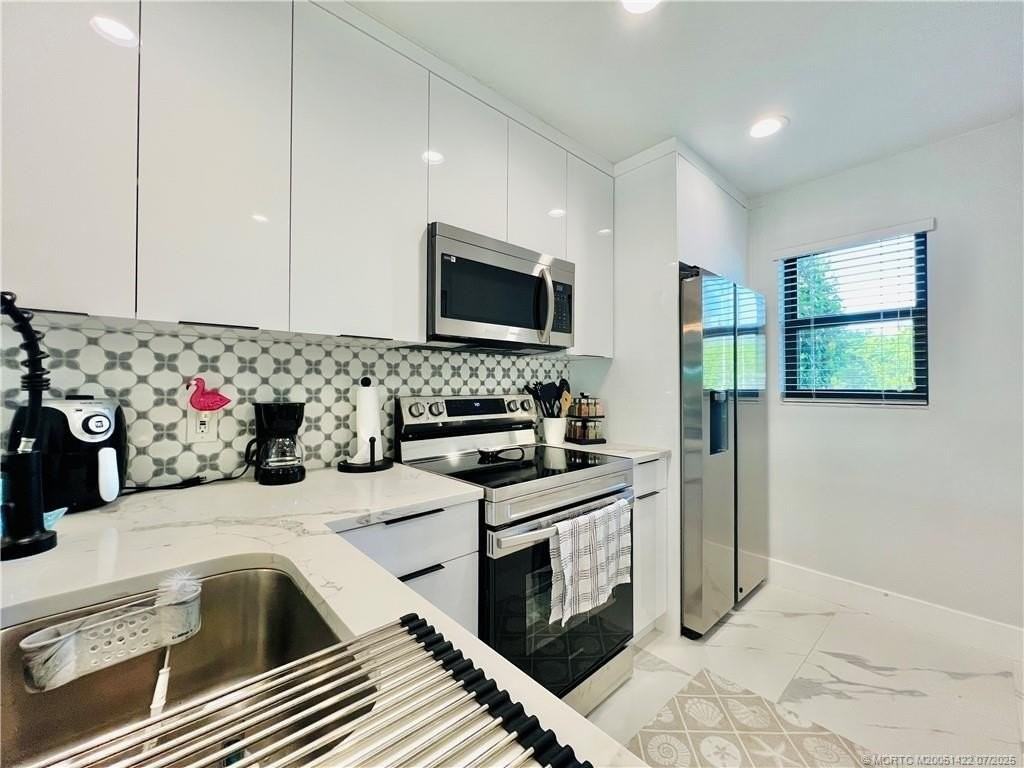 4225 N Highway A1a Apt 20 #20 - Photo 5 of 50