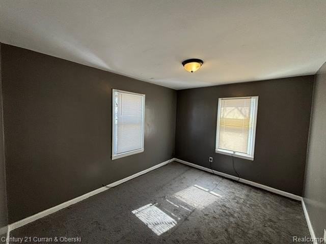 6709 Evergreen Ave - Photo 6 of 15