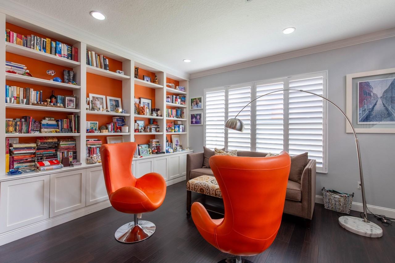 9760 Roche Pl - Photo 6 of 38