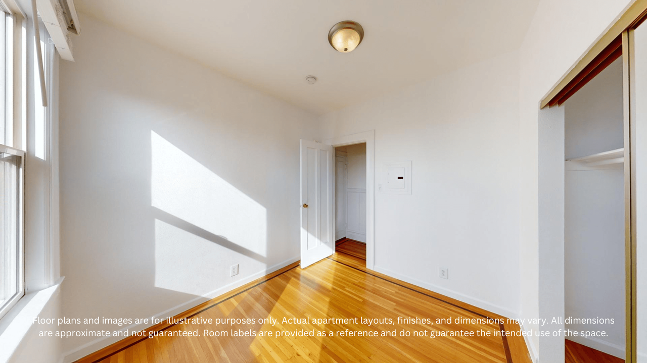 1547 Clay Street - Photo 4 of 8