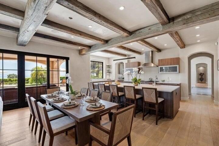 3435 Marina Dr - Photo 6 of 32