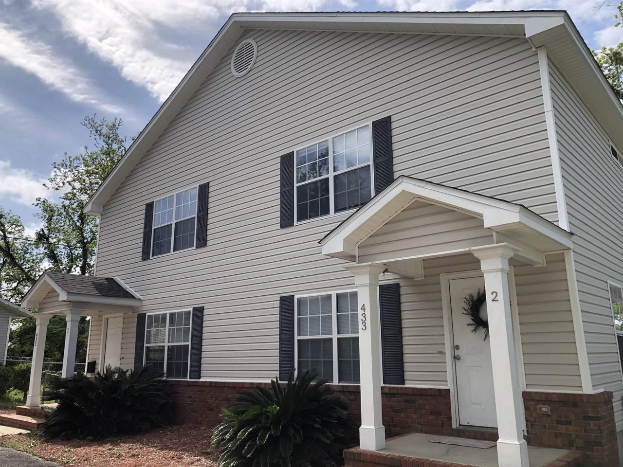 433 W Brevard St - Photo 4 of 19