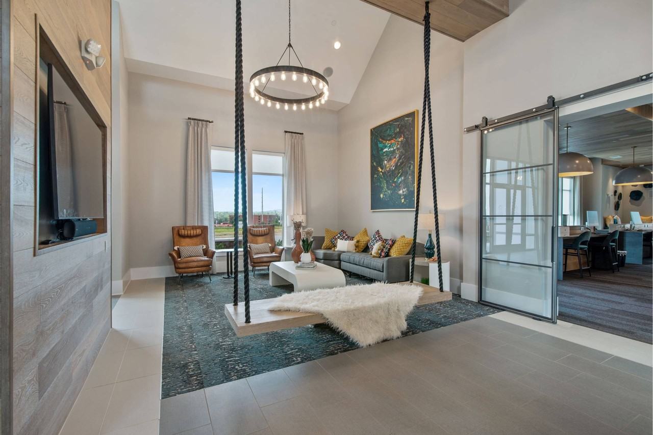 The Sound at Pennington Bend - Photo 5 of 39