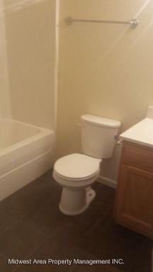 16606 Hunters Ridge Lane - Photo 3 of 4