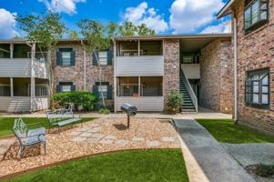 featured image of 2314 Kaliste Saloom Rd