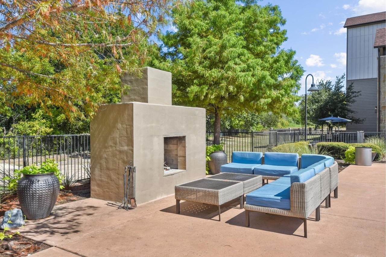 Waller Creekside - Photo 7 of 29