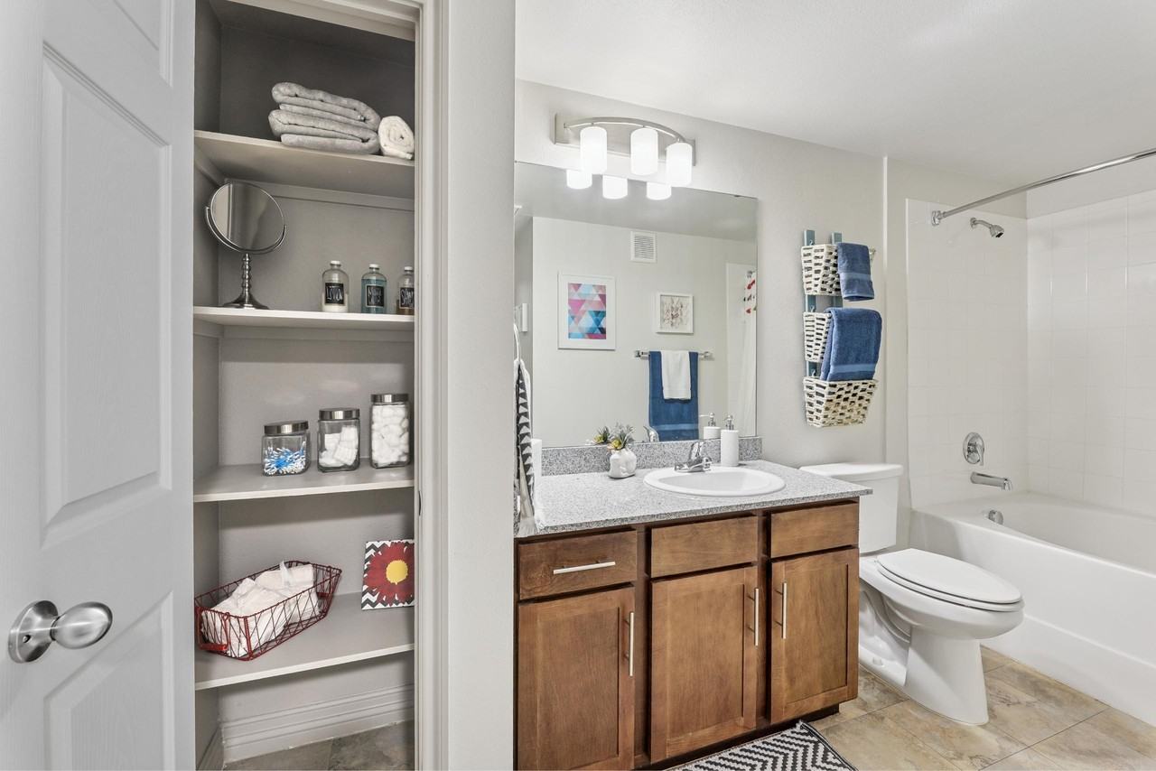 Waller Creekside - Photo 7 of 30