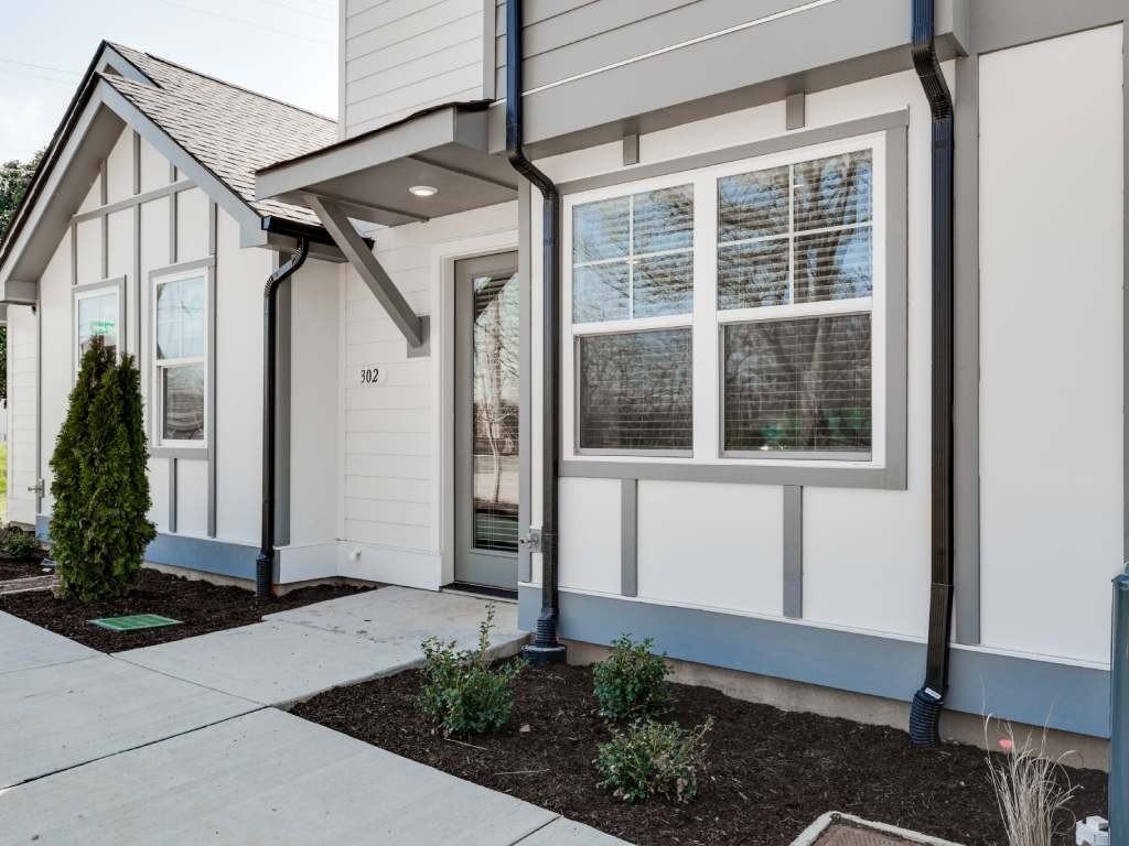 The Harris - Photo 6 of 40