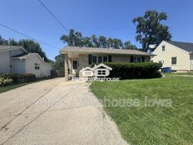 5813 Clark St - Photo 1 of 1
