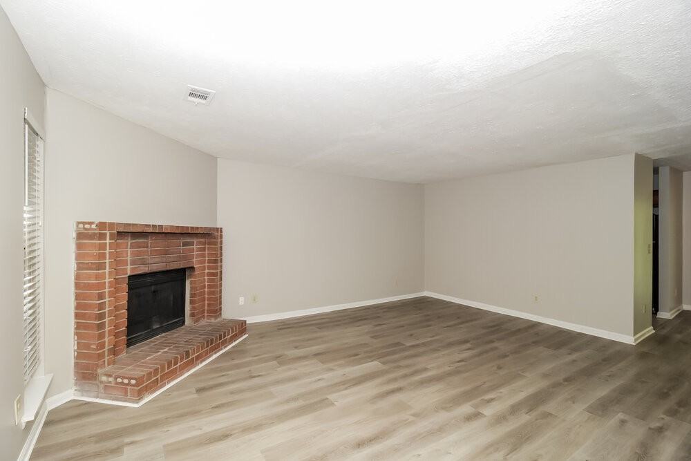 6684 Judy Ln - Photo 5 of 19