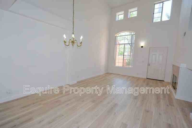 1159 Oyster Pl - Photo 4 of 13