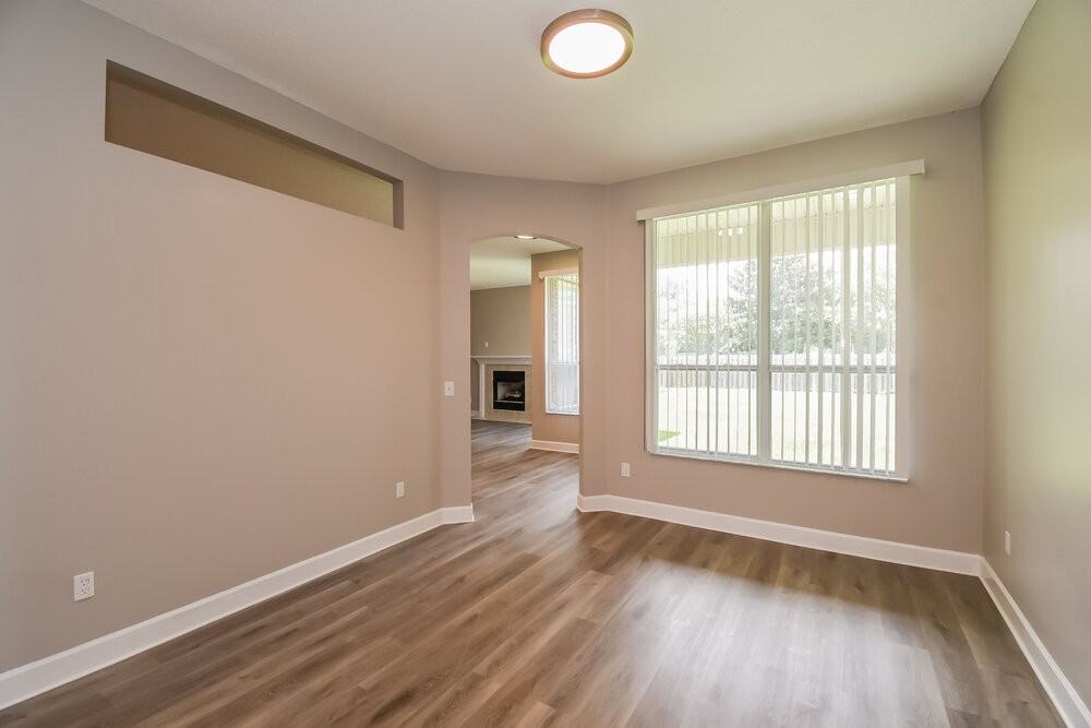 1514 Falkland Rd E - Photo 3 of 19