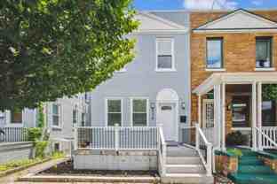 526 Roxboro Pl Nw - Photo 1 of 1