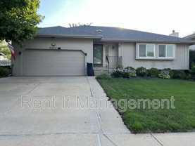 3012 N 155th Ave - Photo 1 of 1