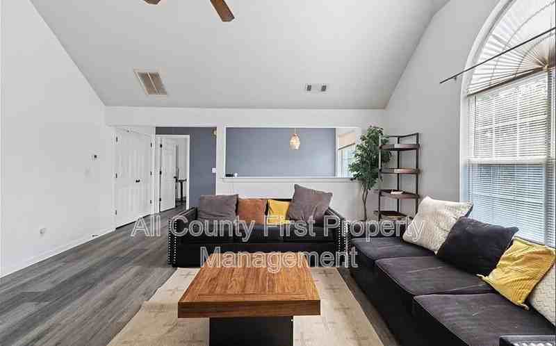 3644 Gray Birch Dr - Photo 3 of 12