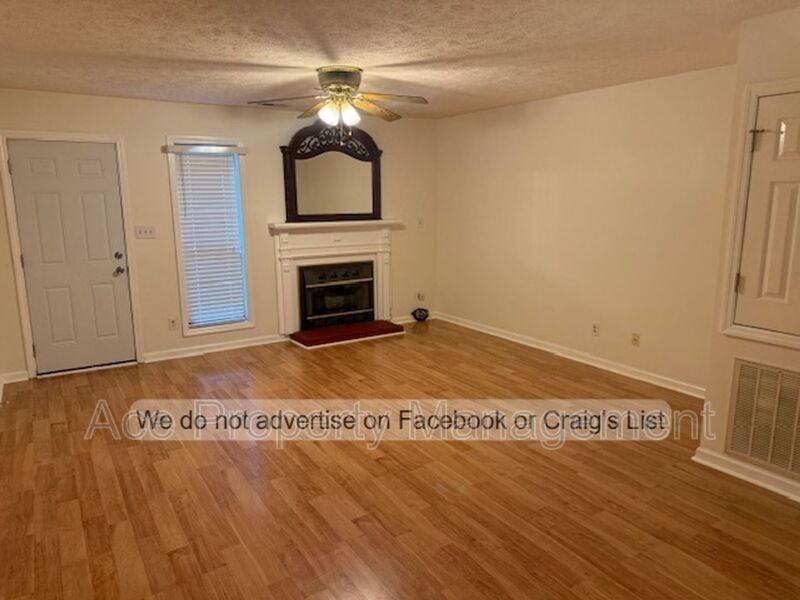 110 Aloha Dr - Photo 2 of 10