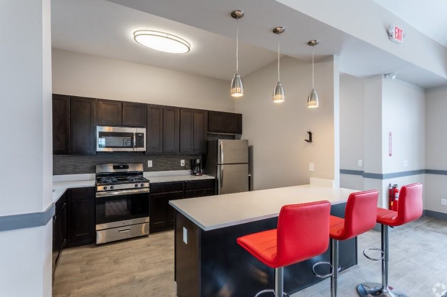 Larchmont Estates - Photo 3 of 3