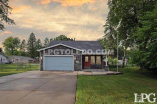 7044 Springfield Dr - Photo 1 of 1