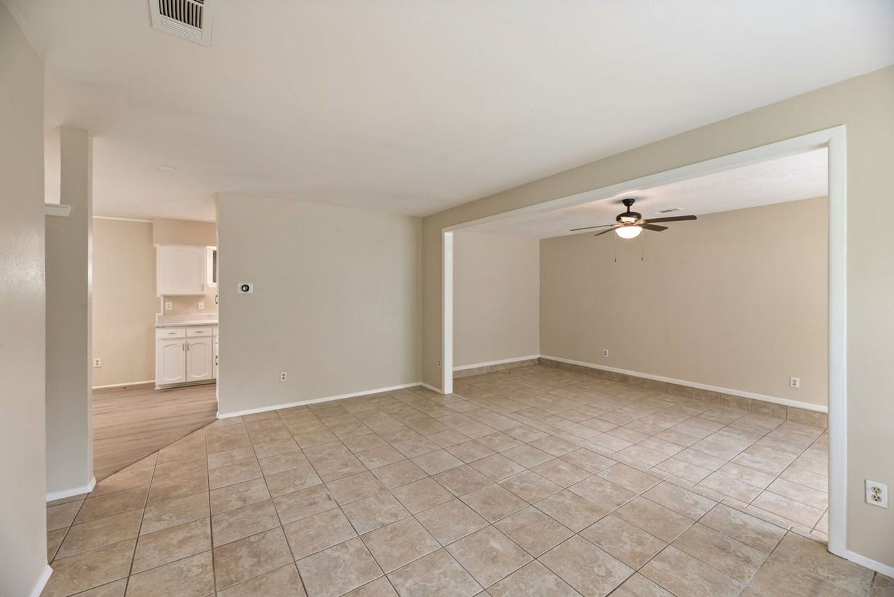 11324 Prelude Dr - Photo 6 of 29
