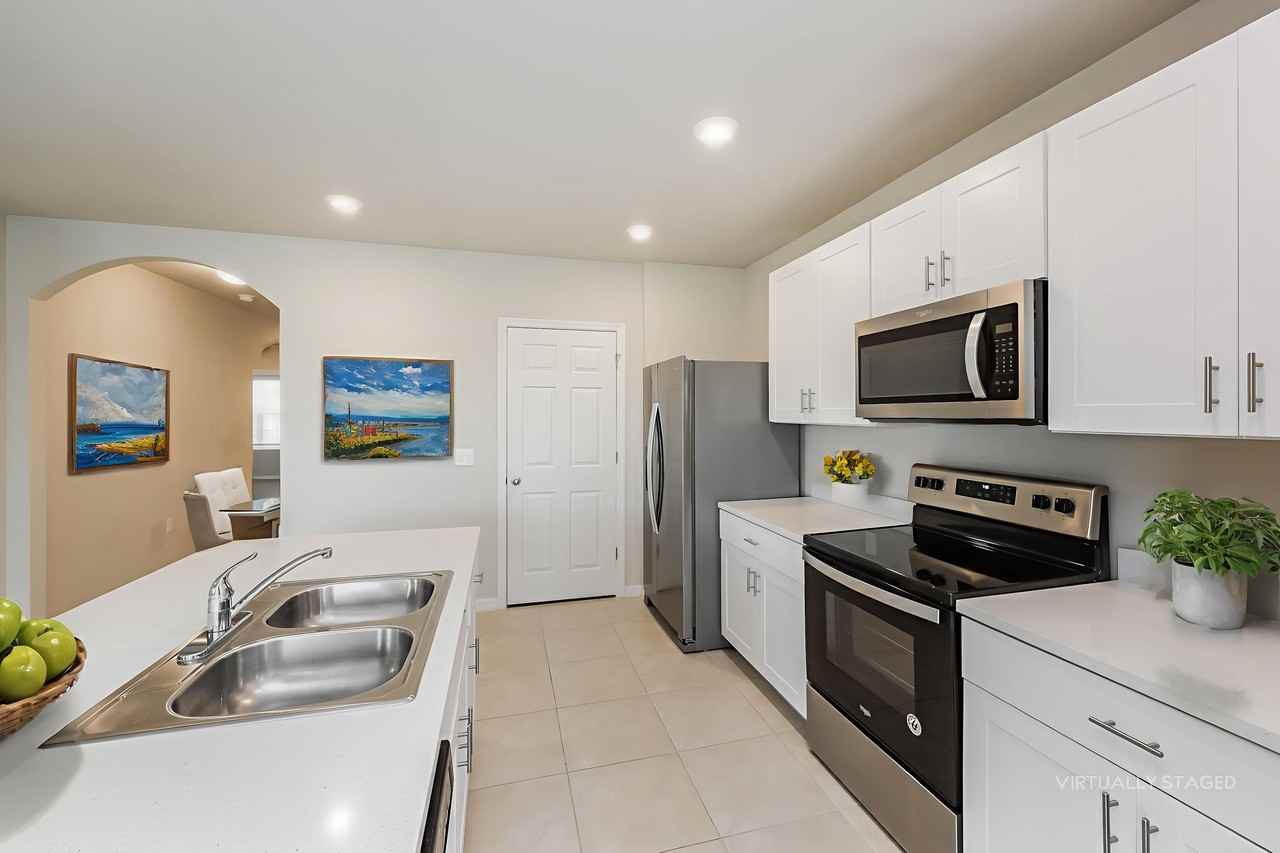 5365 5365 Shell Mound Cir - Photo 3 of 18