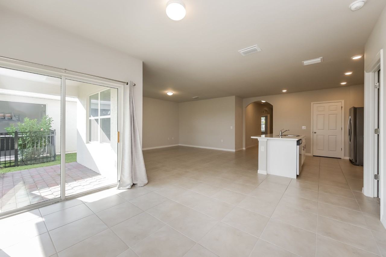 5365 5365 Shell Mound Cir - Photo 7 of 18