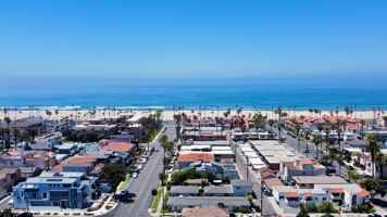 featured image of 323 13th St