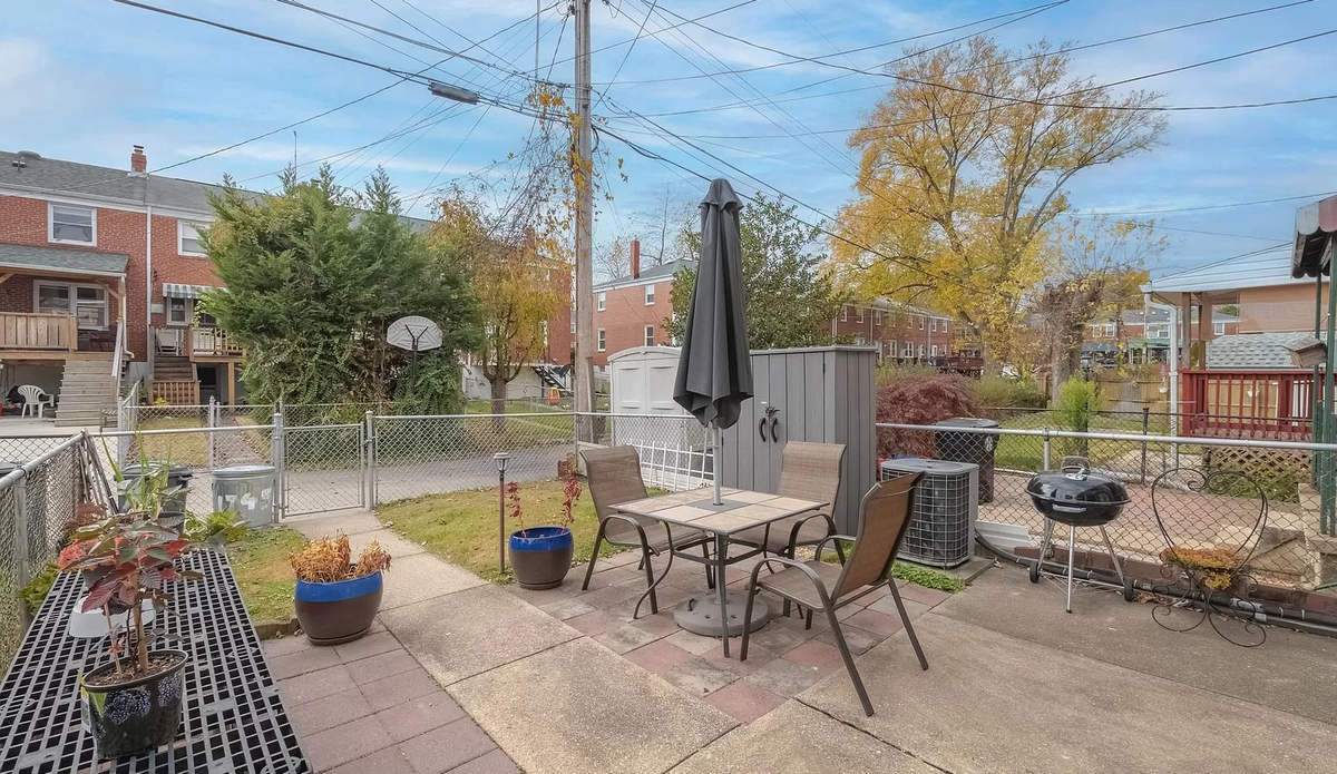 1745 Amuskai Rd - Photo 3 of 13