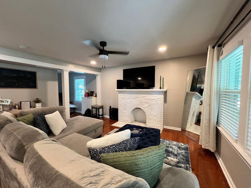 1961 Browns Mill Road Southeast Road - Photo 2 of 23