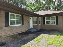 featured image of 641 N 38th St